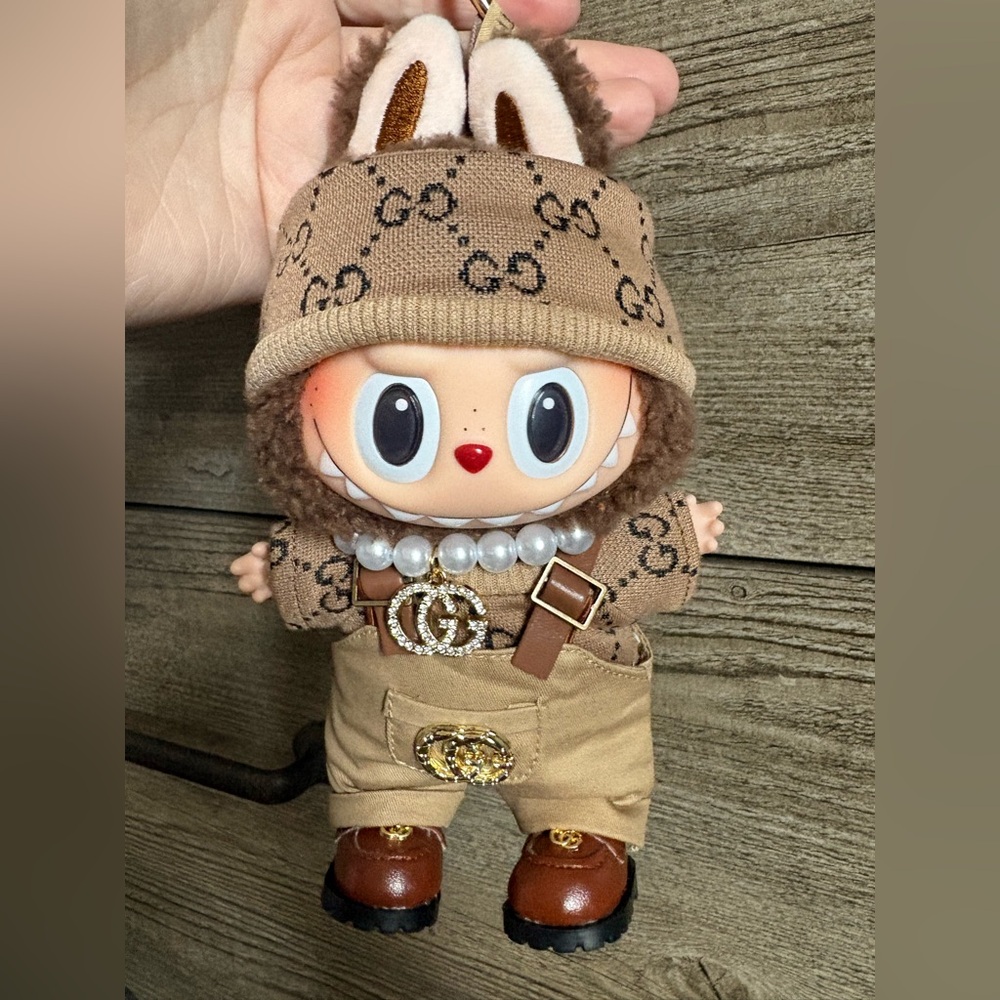 Brown overall w pearl set for labubu